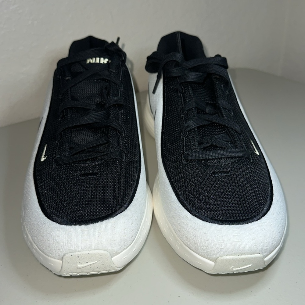 Nike Uplift SC Sneakers NEW, size 13M, 14.5 W, very comfy, last one! IB2765100